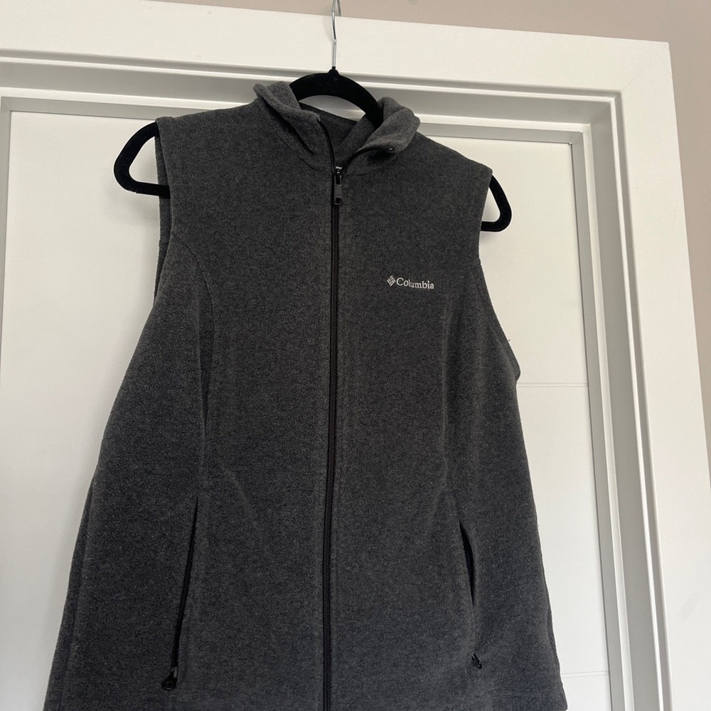 Columbia Gray Fleece Vest